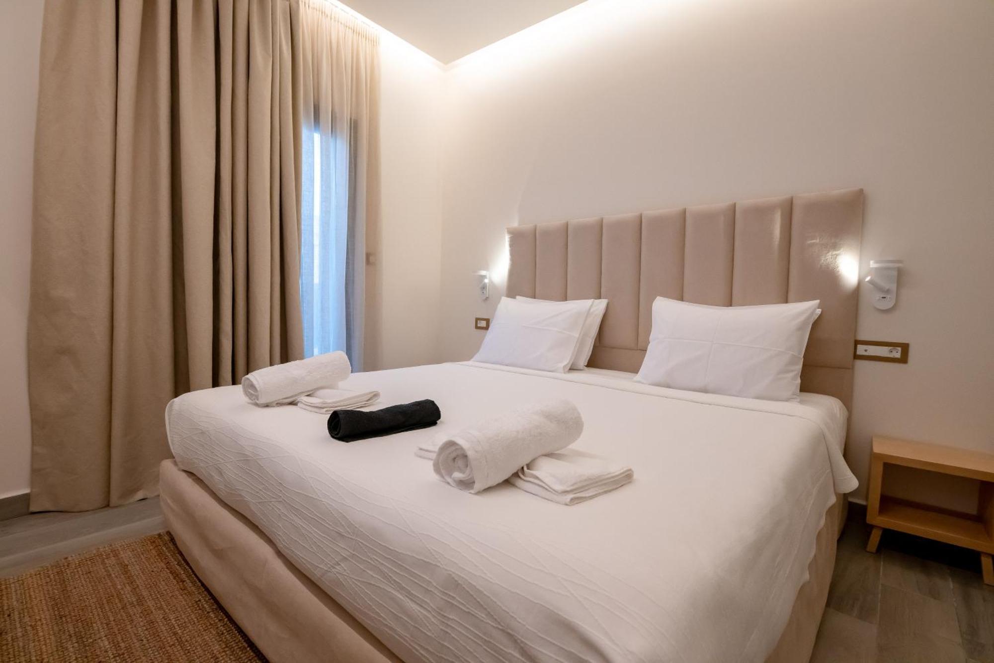 Ocean 11 Hotel 斯基亚索斯镇 外观 照片