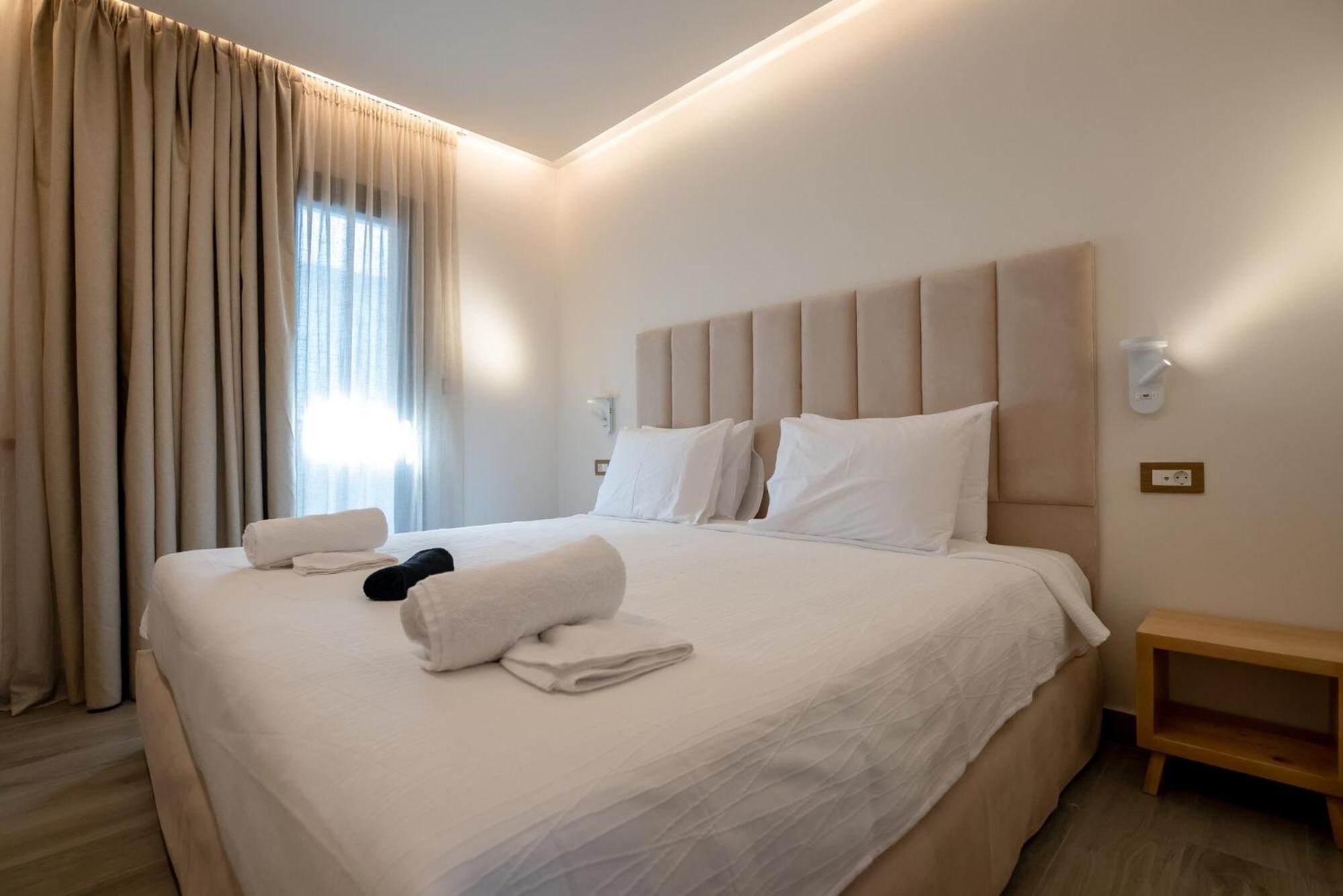 Ocean 11 Hotel 斯基亚索斯镇 外观 照片