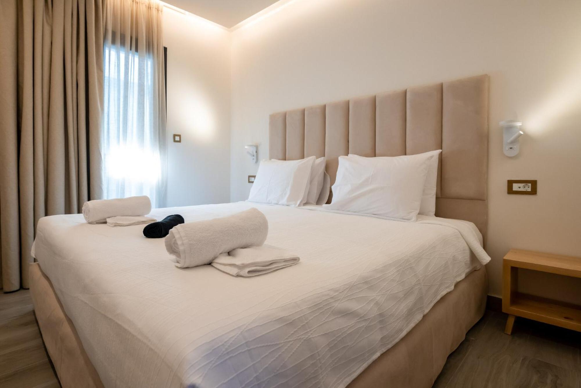 Ocean 11 Hotel 斯基亚索斯镇 外观 照片